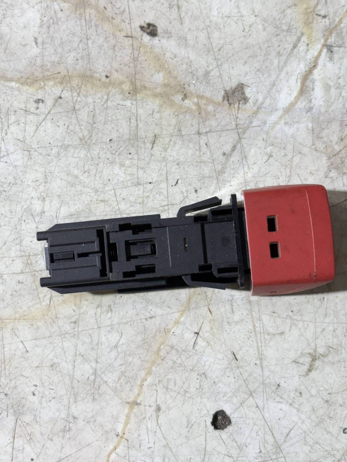 Mazda Hazard Switch DR61664H0