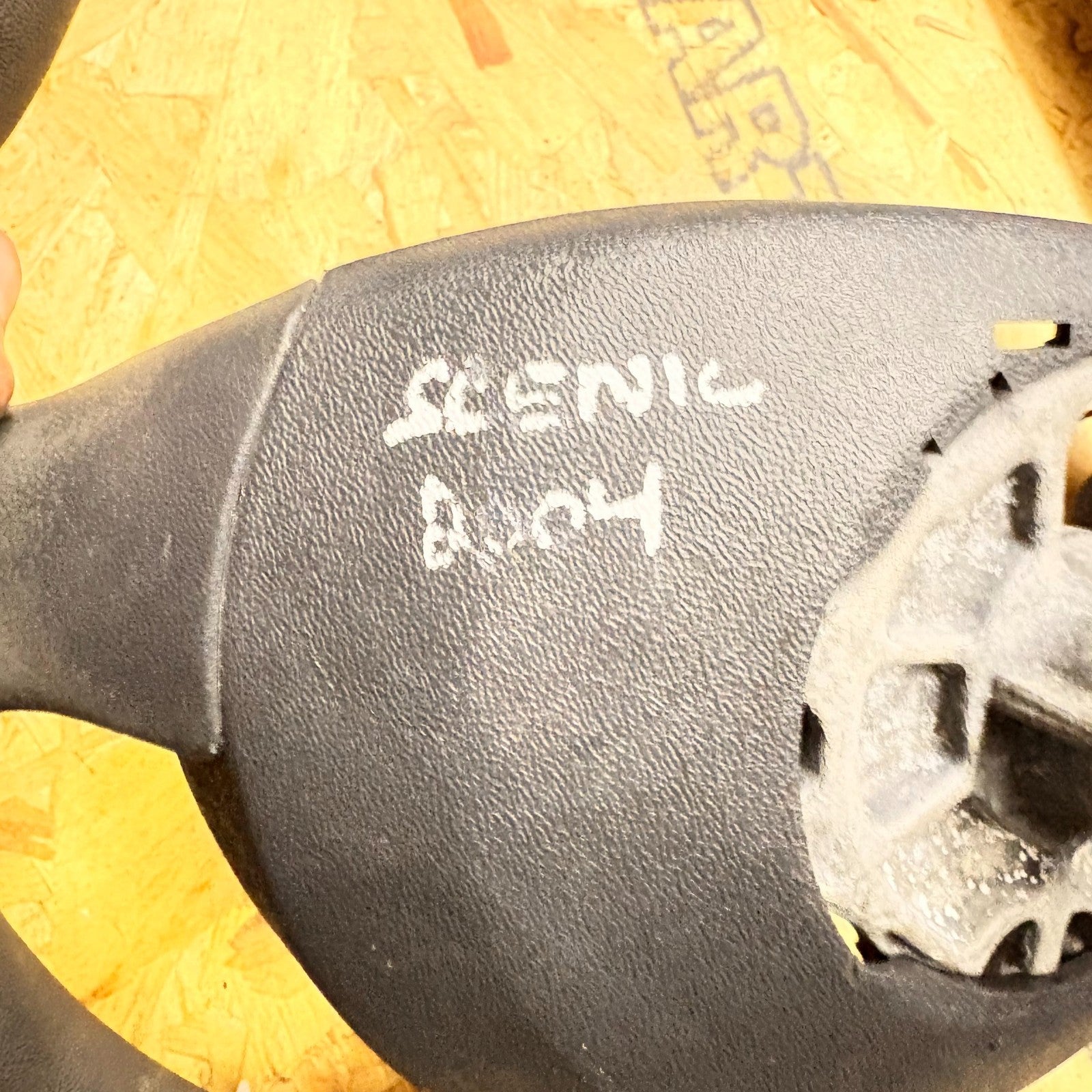 Renault Scenic II/Grand Scenic II X84 Steering Wheel 8200106306E 2003-2009