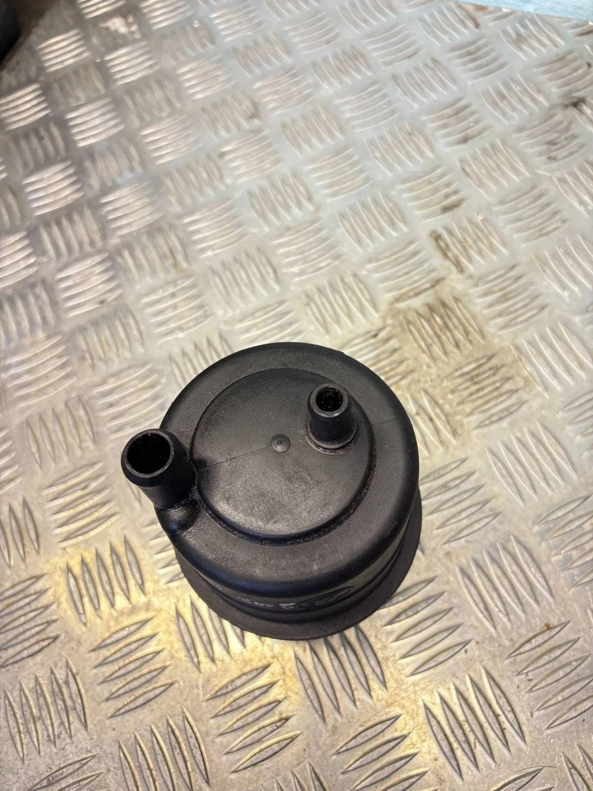 MINI One/Cooper/S Power Steering Reservoir Tank 32411097164 R50 R52 R53 01-08