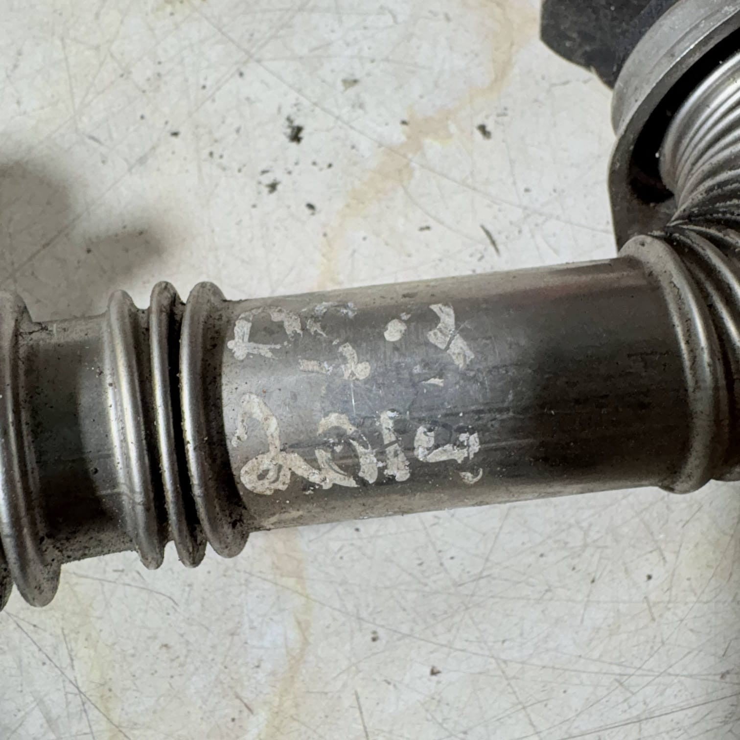 Citro�n C3 Picasso 2010-2015 1.6 HDi EGR Pipe Tube 9803250080 1618RP