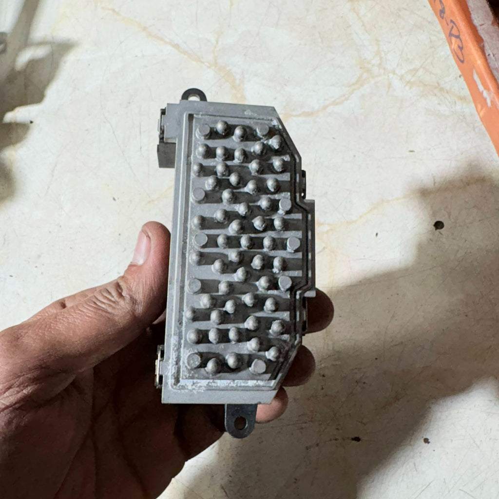 Volkswagen 2014 Passat Interior Heater Resistor 3C0907521F