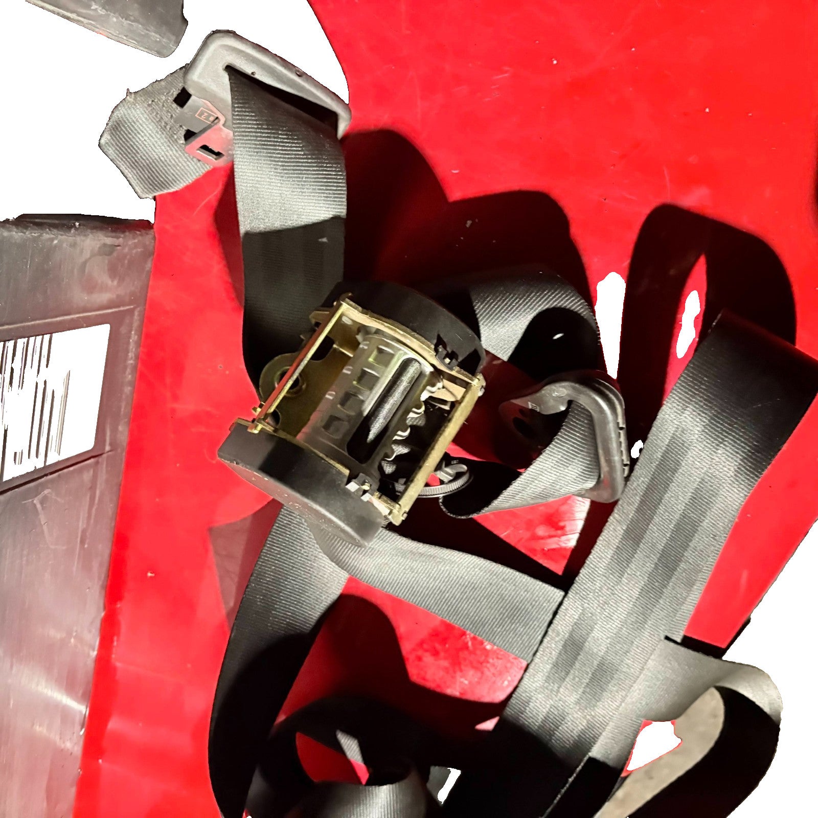 Peugeot 1007 Left Nearside Rear Seat Belt 0403069 2004-2009
