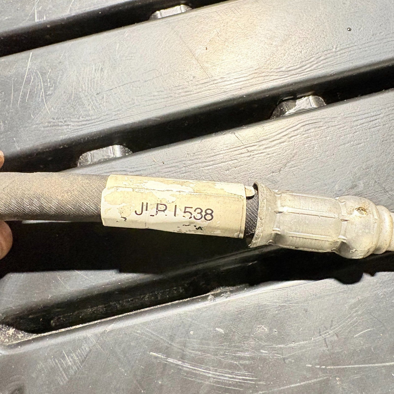 LAND ROVER DISCOVERY SPORT L550 AIR CON PIPE