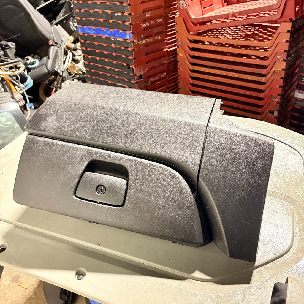 Fiat Qubo 5 Door 2008-2016 Dashboard Glovebox Storage Compartment 1309015070