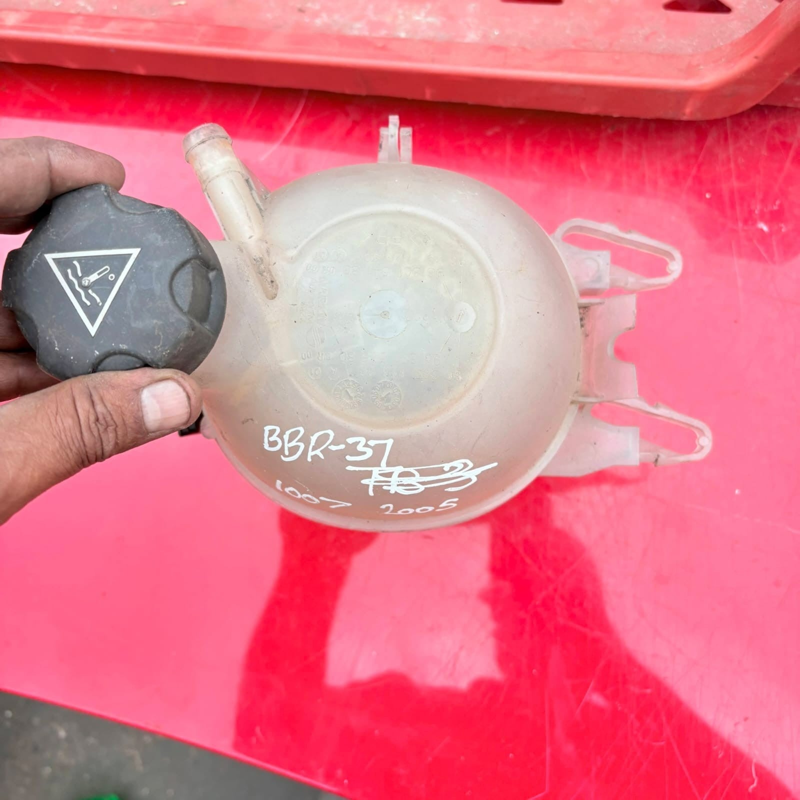 2005 CITROEN C4 COUPE RADIATOR EXPANSION BOTTLE/SENSOR-9639562580