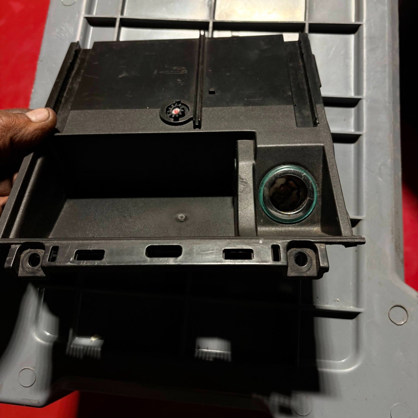 SKODA SUPERB 2009 FACELIFT ASHTRAY CENTRE CONSOLE 3T0857962 2013-2015