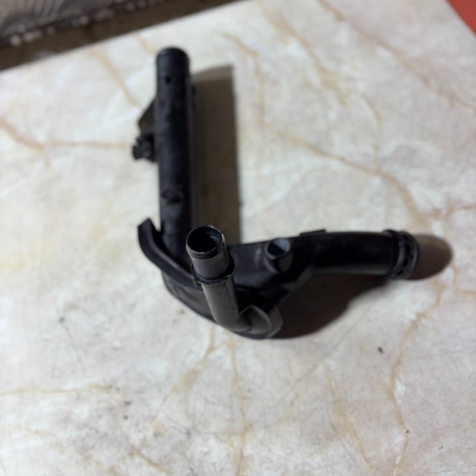 NISSAN PULSA 2014-2018 WATER COOLANT PIPE HOSE 21047-3766R