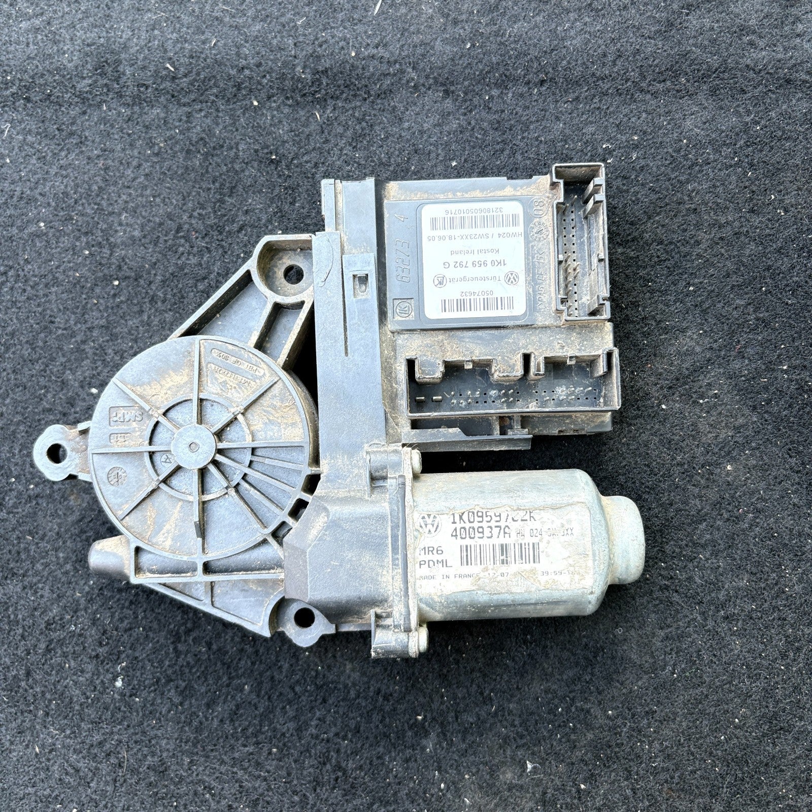 VW GOLF MK5 5DR 03-09 PASSENGER SIDE LEFT FRONT ELECTRIC WINDOW MOTOR 1K0959792G