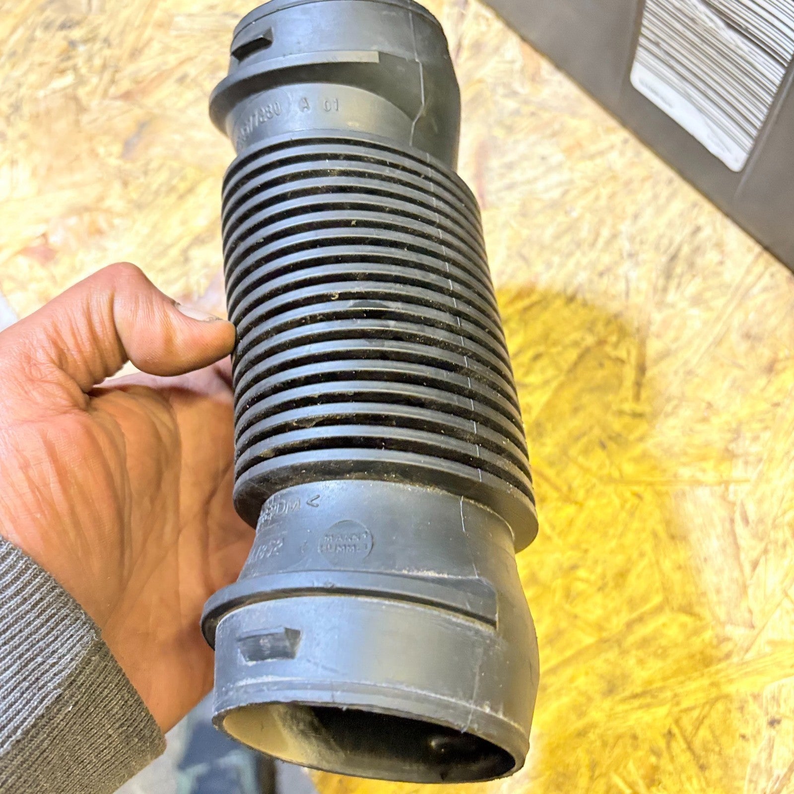 CITROEN C3 PICASSO AIR INTAKE HOSE PIPE 9683340180 2012-2017