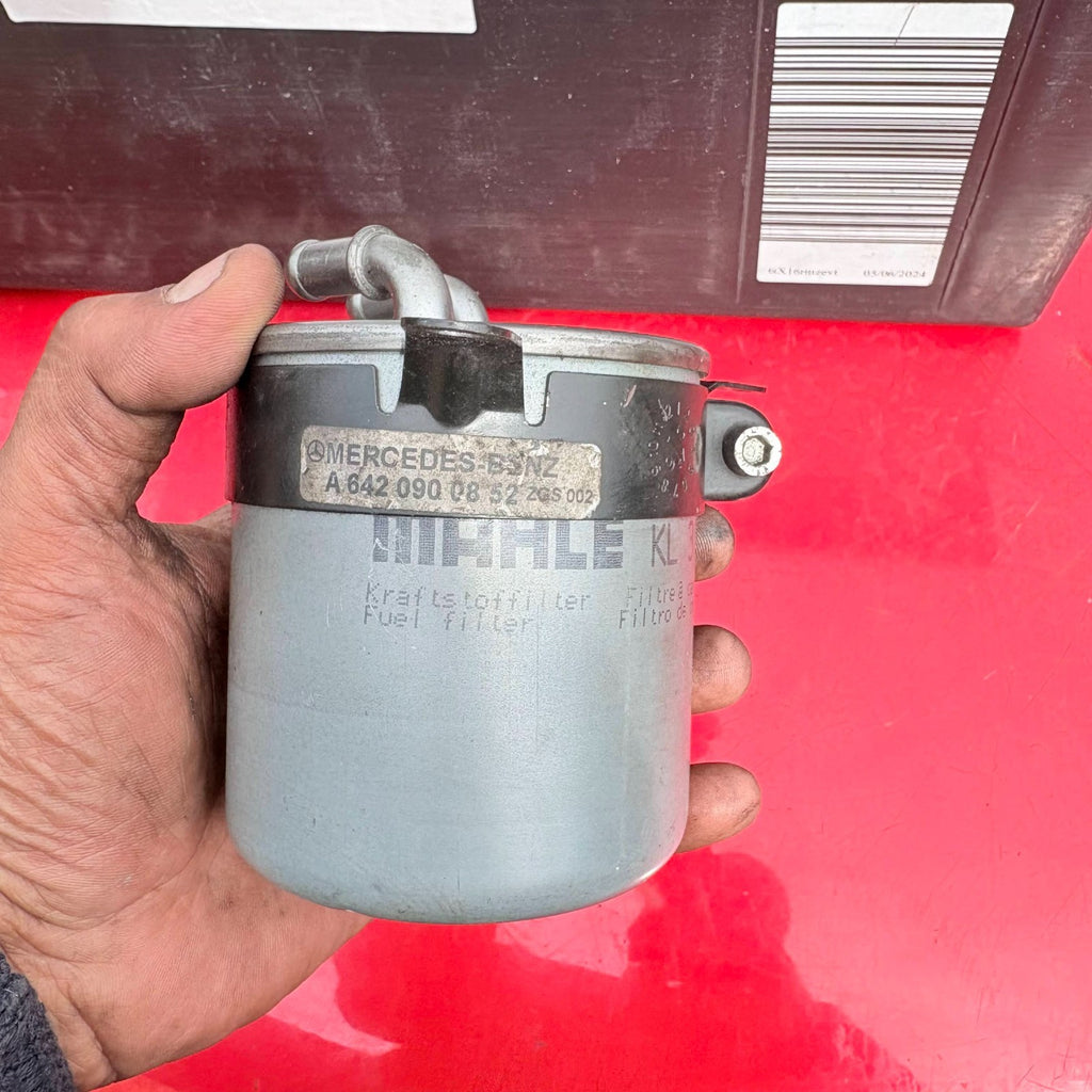 CHRYSLER 2007-2009 FUEL FILTER HOUSING A6420900852