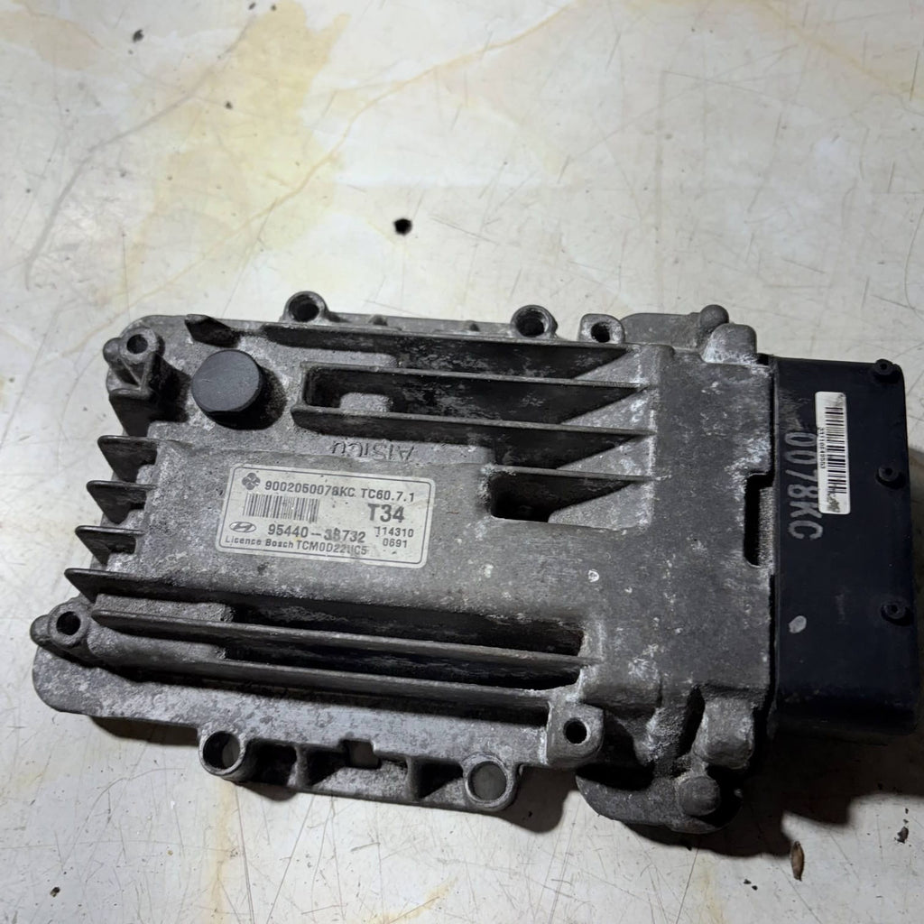 Hyundai Santa Fe II CM 2006-2012 2.2 CRDi Gearbox ECU 95440-3B732