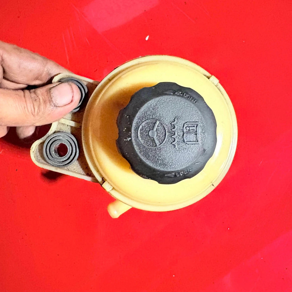 Chevrolet Captiva 2006-2015 Power Steering Fluid Reservoir Tank