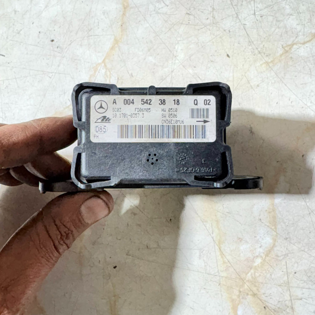 Mercedes-Benz ML320 06-11 Pre-Yaw Sensor A0045423818