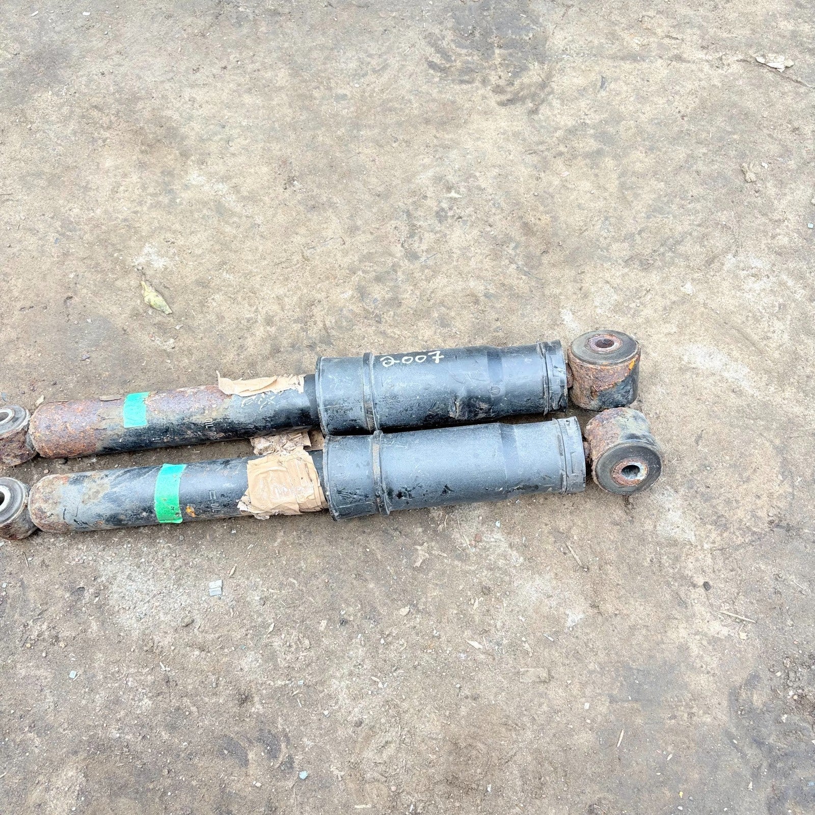 Vauxhall Vivaro A 2007-2014 Rear Shock Absorbers Pair NSR OSR Suspension Dampers