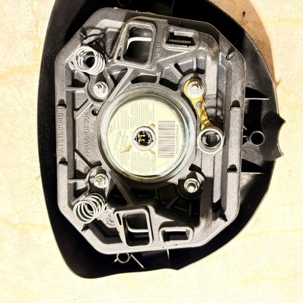 Renault Master Steering Part 820018863 Driver Front PA15168040 OSF