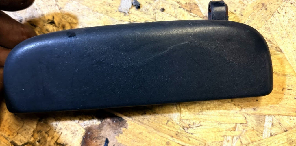 Suzuki Wagon R Mk2 Passenger Front Outer Door Handle 82820-83E00-5PK 2004