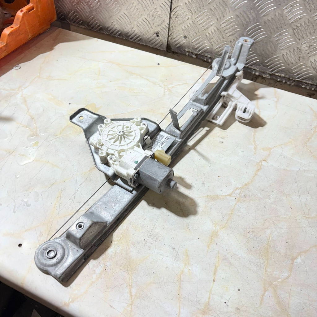 Jeep Patriot Left Passenger N/S Rear Electric Window Regulator 128000682 07-12M
