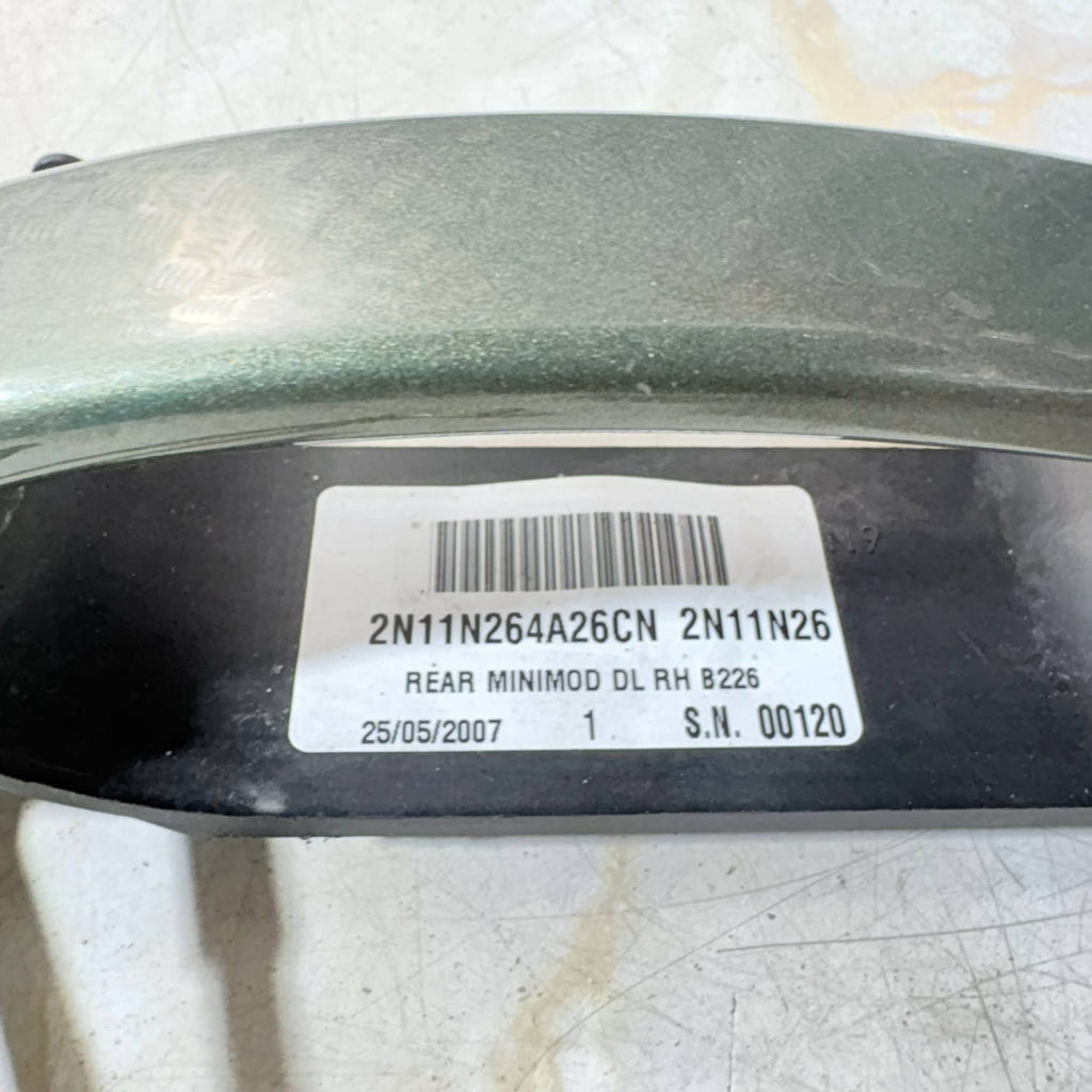 2n11n264a26cn 2n11n26Door HandleExterior, rear right side for F UK205792-29-2007