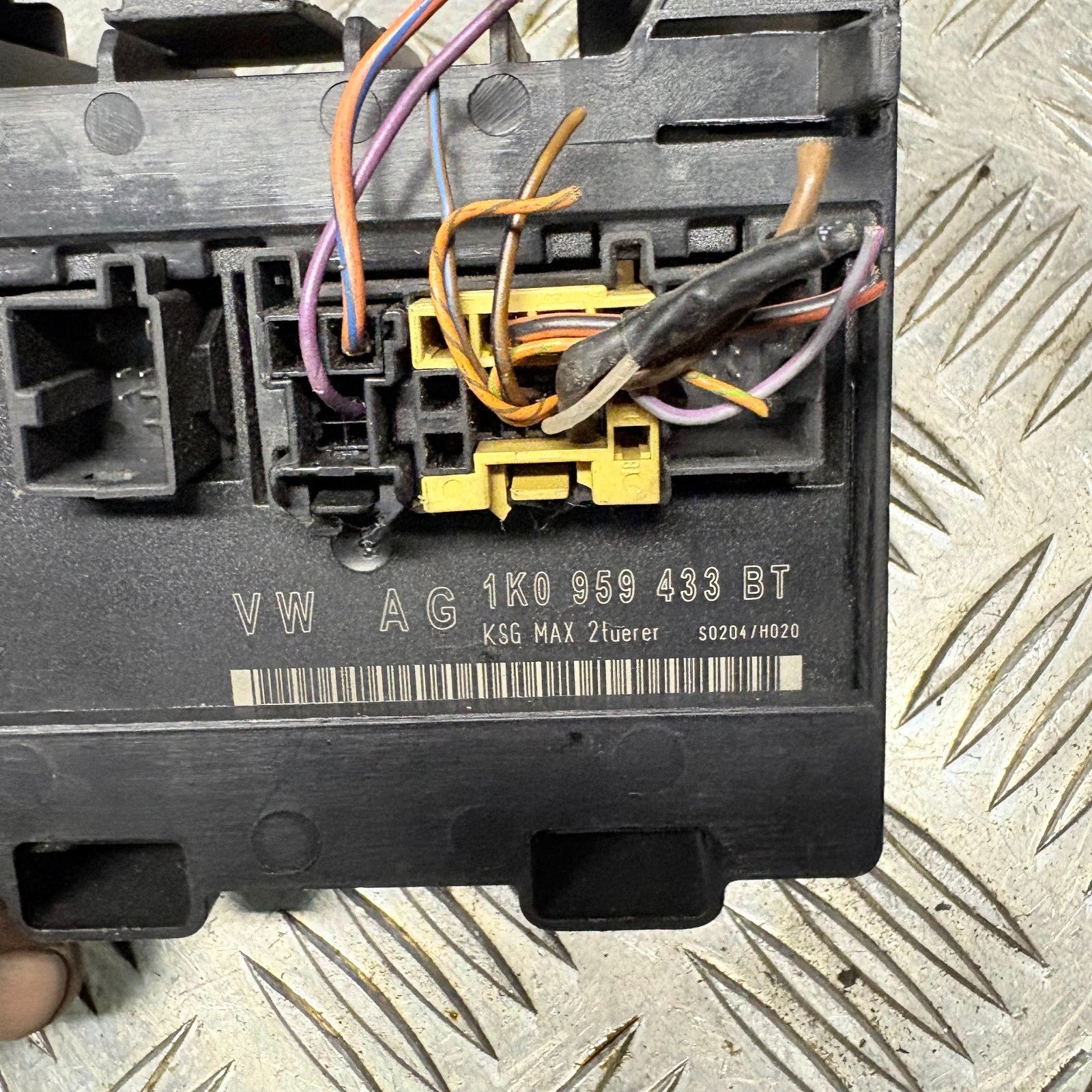 VOLKSWAGEN GOLF MK5 04-08 COMFORT CONTROL MODULE 1K1 907 348 A