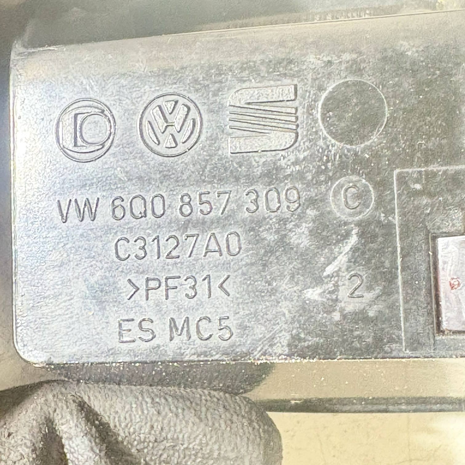 VW Polo 9N3 Centre Console Ashtray Insert/Storage Tray 6Q0 857 309 (05-09)