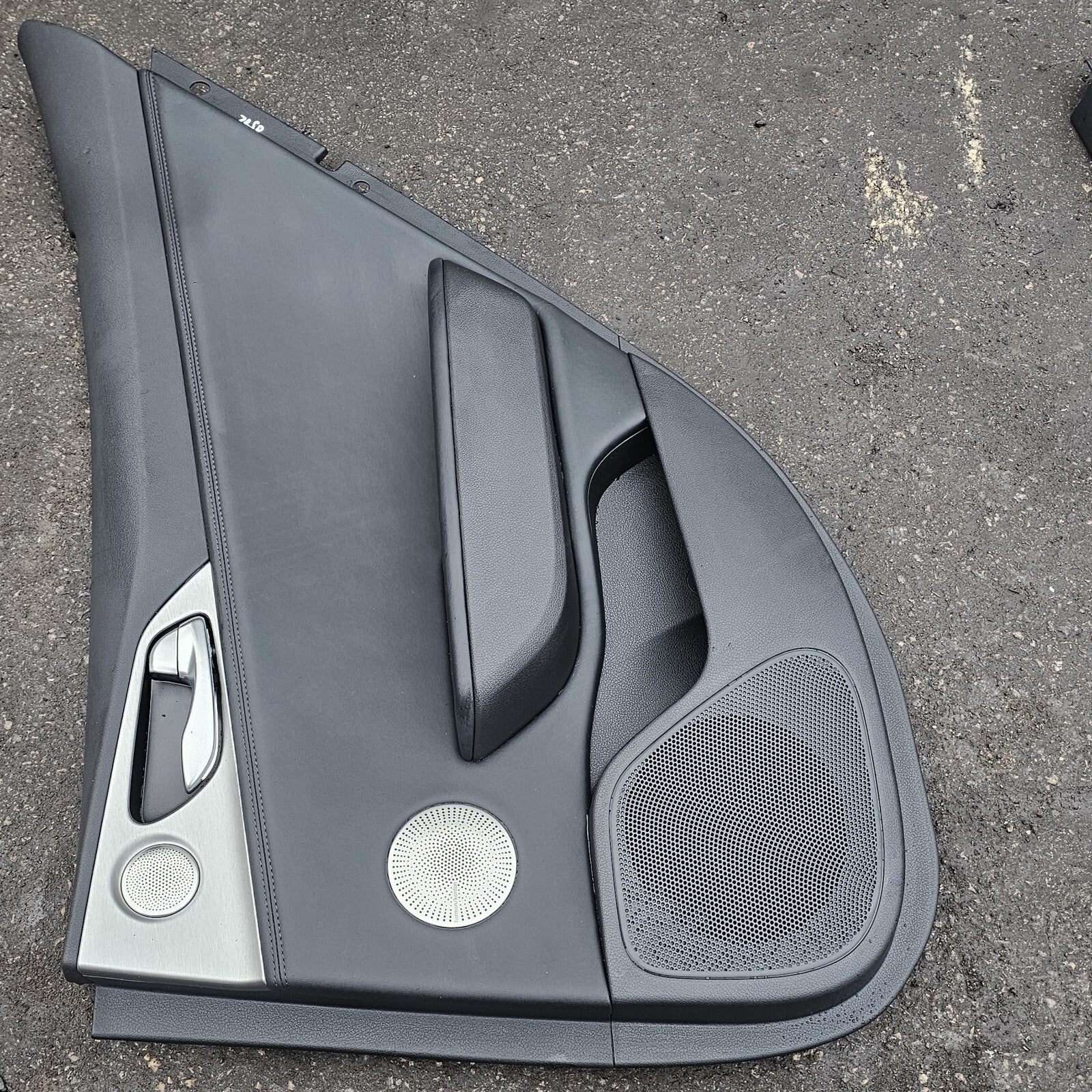 2018-2023 KIA STINGER GT-S REAR RIGHT UK DRIVER DOOR CARD 83304-J5350KJ6