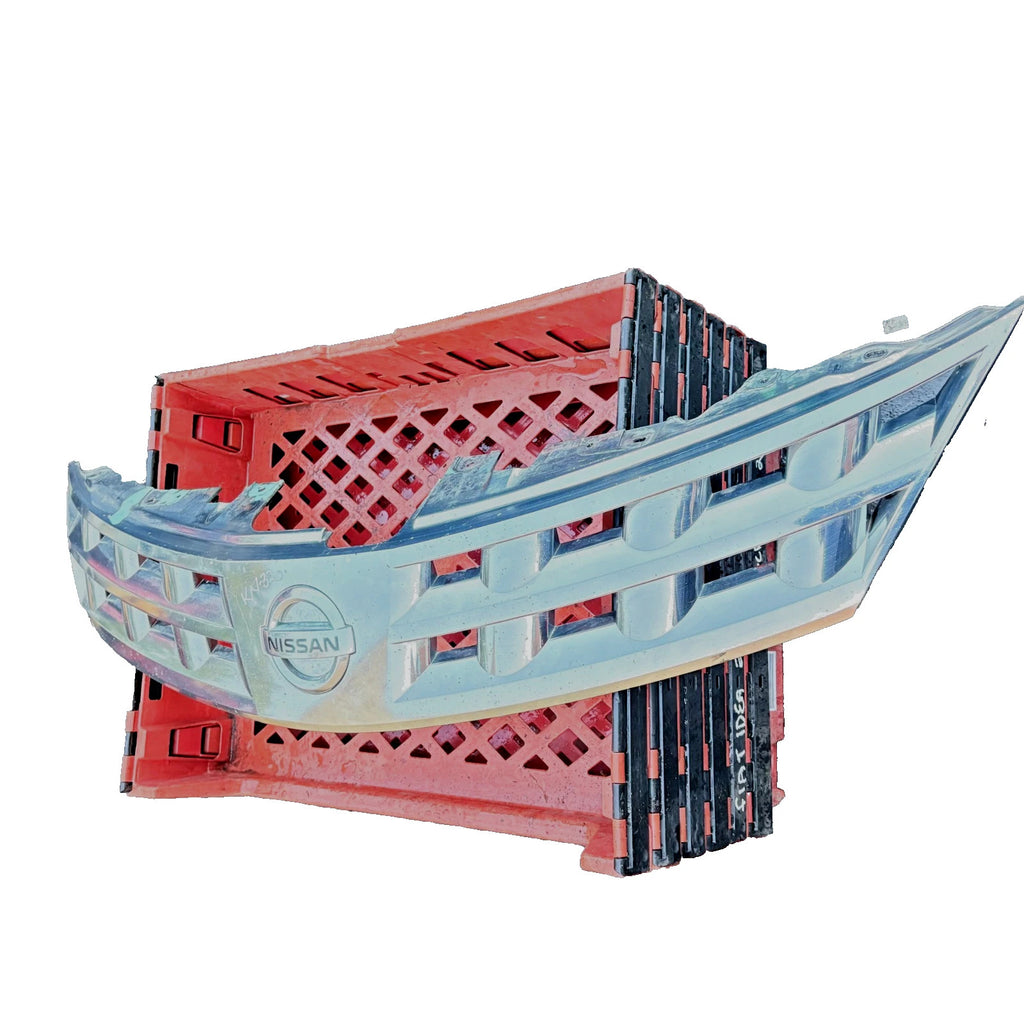 Nissan Murano Z50 2003-2006 Front Bumper Upper Grille 62310-CA000 / CA00A