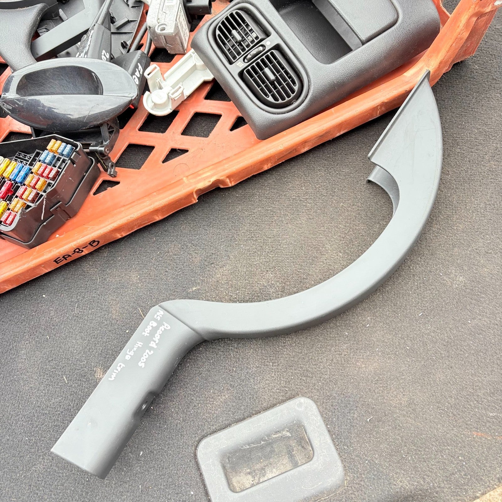 Honda Accord 2005 Passenger Side Boot Hinge Cover 74896-SEA-0000