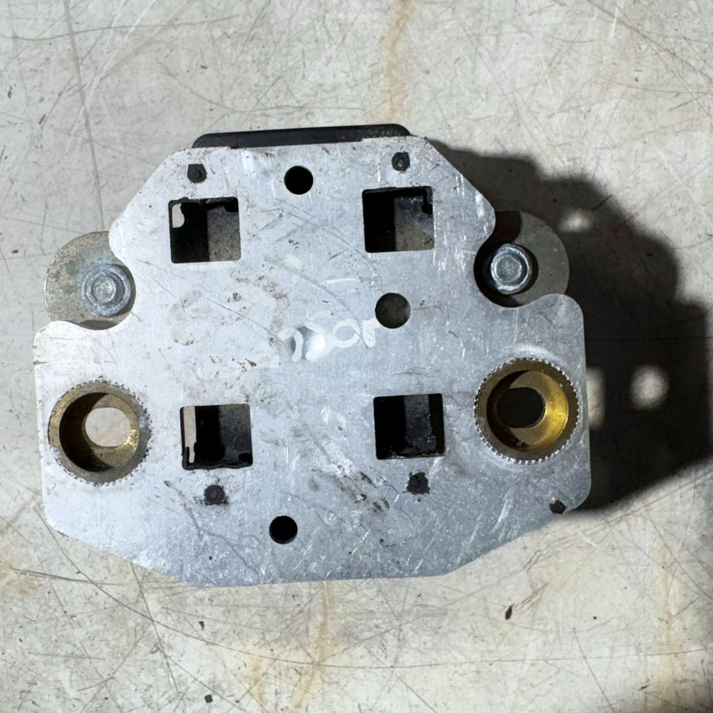 Alfa Romeo 147 156 GT 2000-2010 ESP Yaw Rate Acceleration Sensor 46831064