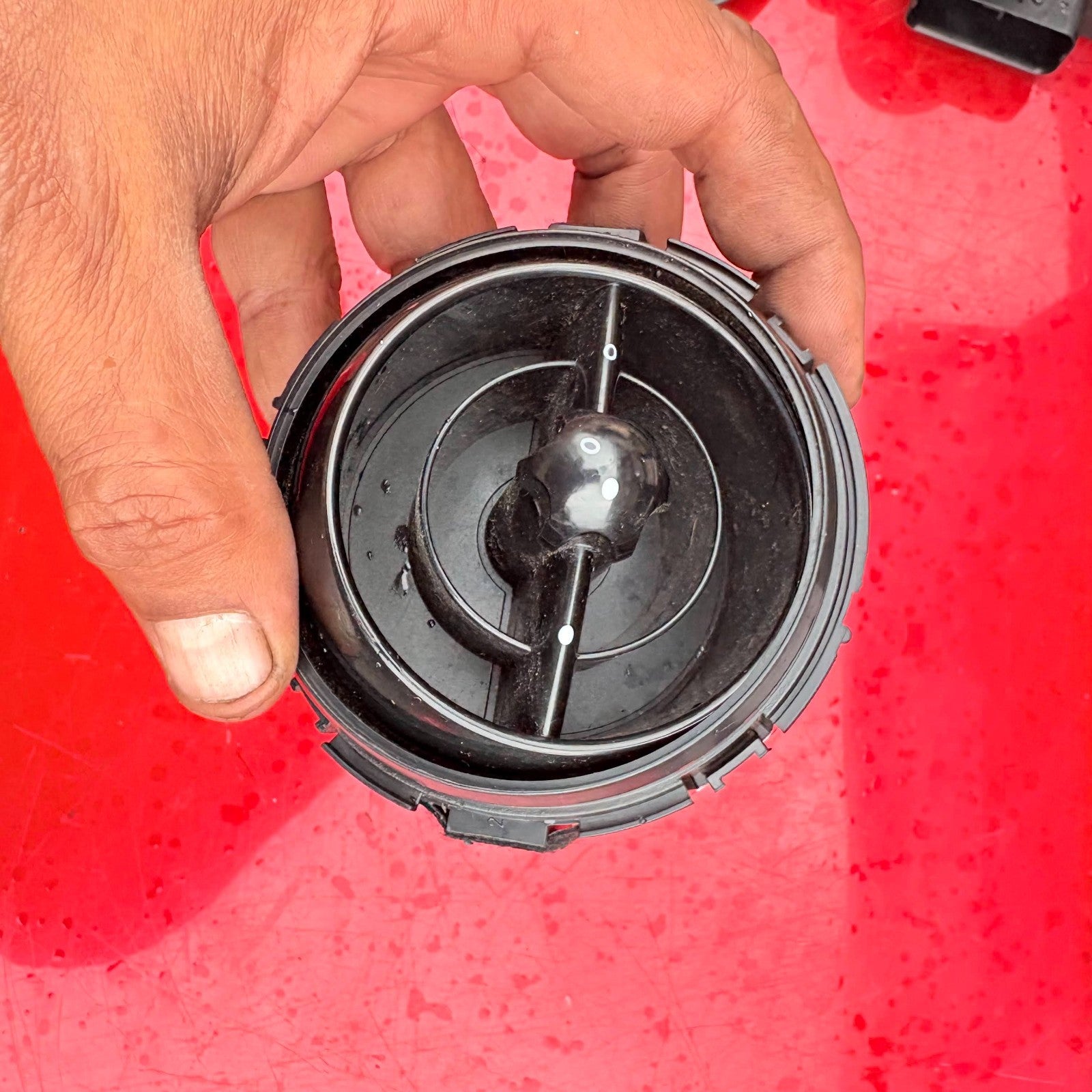 MINI NSF PASSENGER SIDE LEFT FRONT CENTER AIR VENT