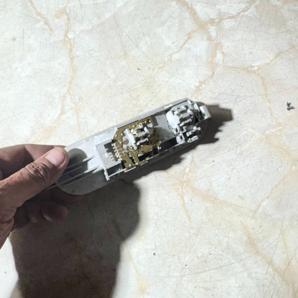 RENAULT MEGANE MK2 02-08 INTERIOR ROOF COURTESY LIGHT LAMP