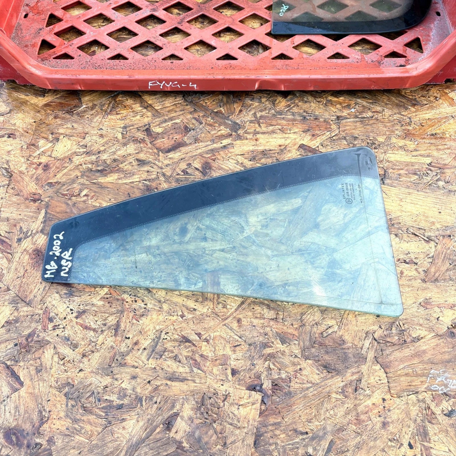 MG ZT 02-04 Estate N/S Passenger Left Rear Quarter Glass Window