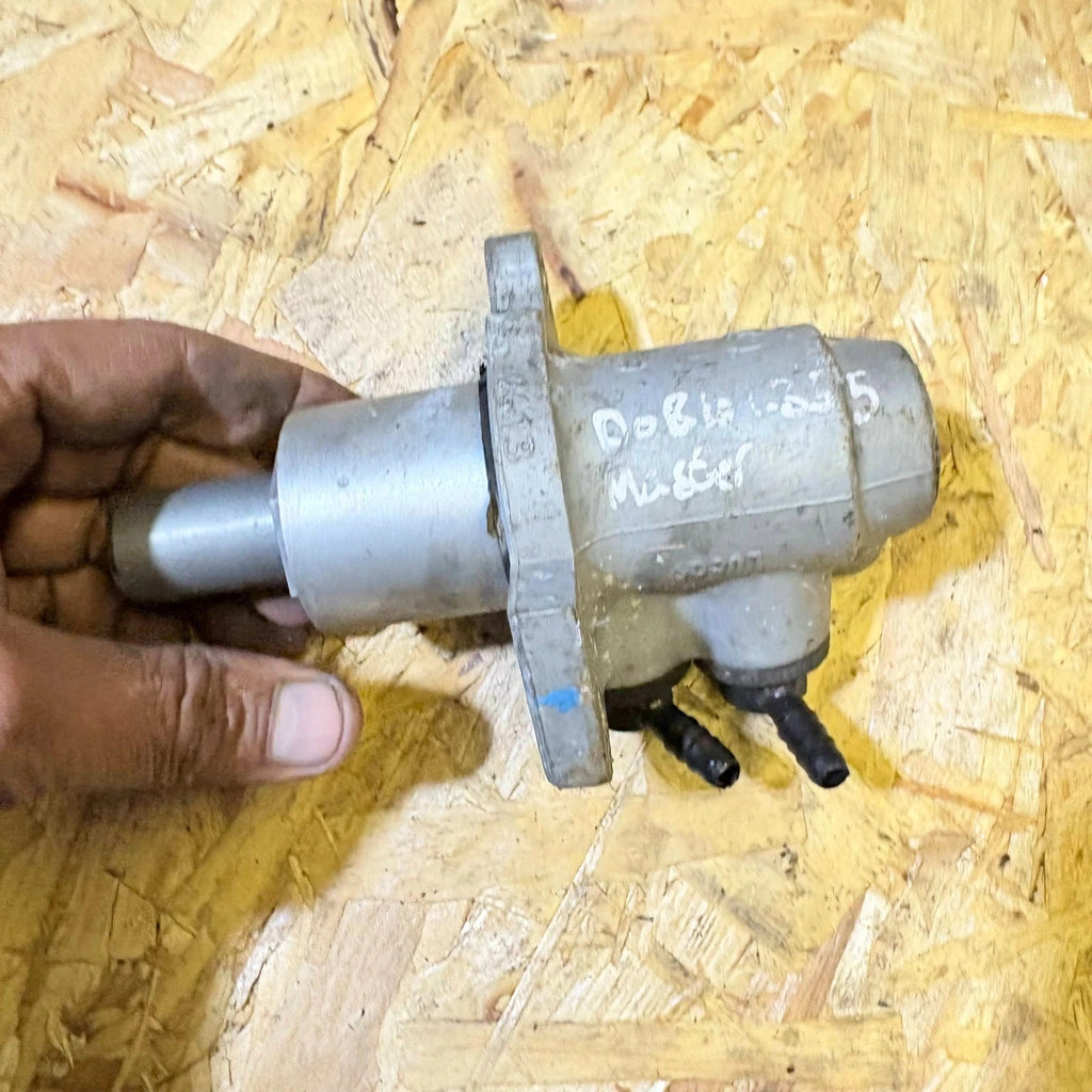 FIAT DOBLO 2003 Brake Master Cylinder