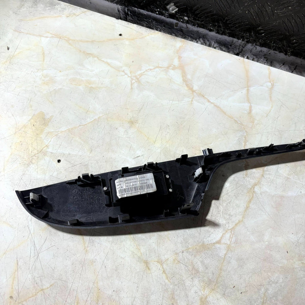 Honda Civic MK8 06-11 Front Left Side Electric Window Switch 83590SMGE010