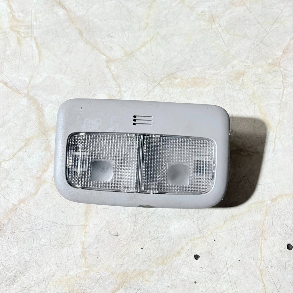 2006–2011 Toyota Yaris Interior Middle Roof Light 81260-0D030