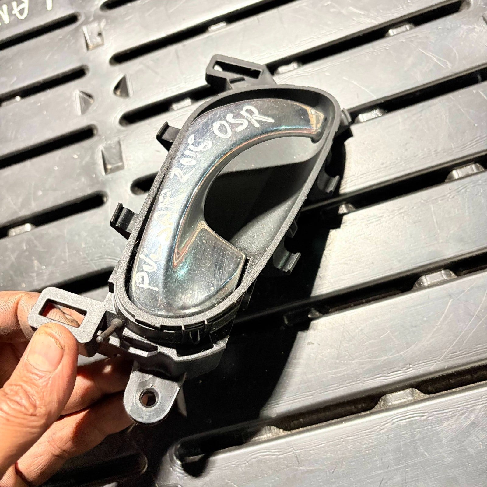 Nissan Pulsar Mk3 2014-2018 Right Offside Rear Inner Door Handle