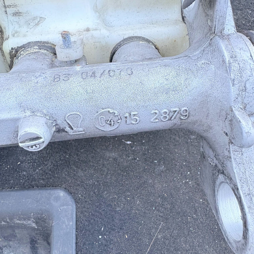2004 RENAULT GRAND SCENIC BRAKE MASTER CYLINDER PETROL 2000PETROL 32067111-2