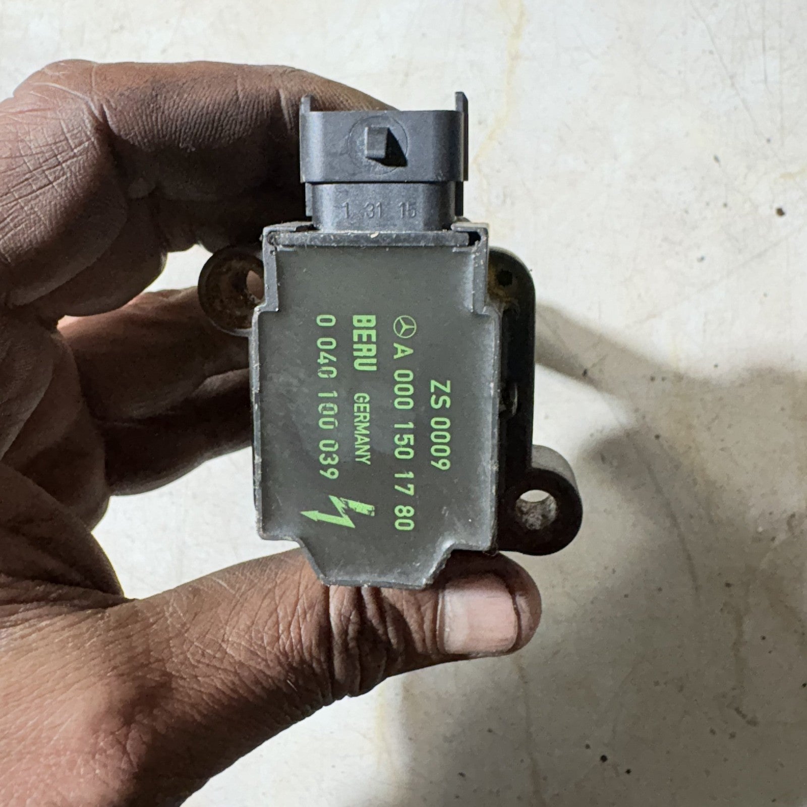 Mercedes-Benz SLK R170 Ignition Coil A0001501780 SLK200/230 Kompressor 2000-2004