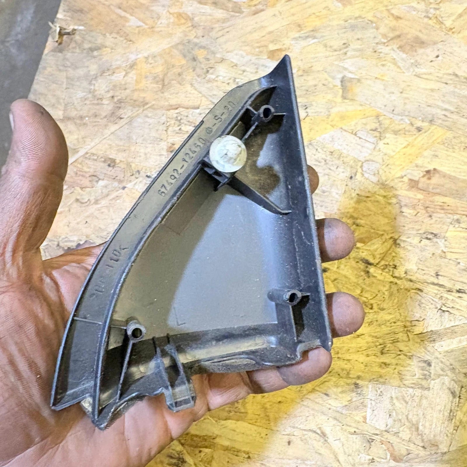 TOYOTA COROLLA MK9 2003 PASSENGER SIDE FRONT INTERIOR TRIM 67492-12460