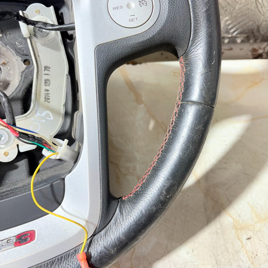 2011-2016 MG3 LEATHER RIMMED MULTIFUNCTION STEERING WHEEL 30072460-ASI