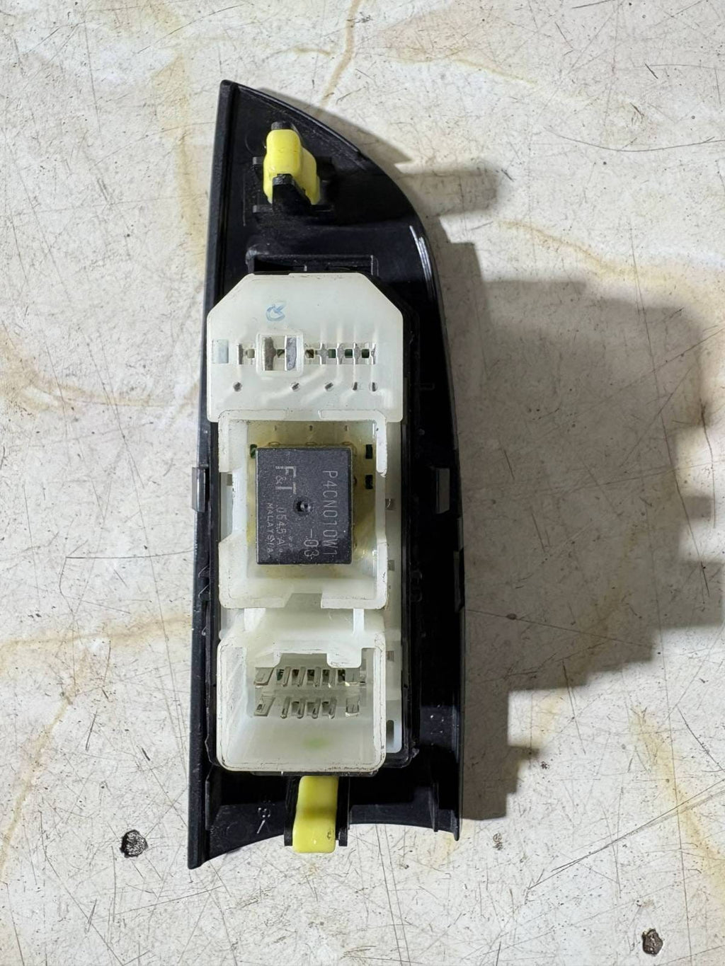 LEXUS IS220 WINDOW SWITCH REAR LEFT PASSENGER SIDE 74272-53010 2005-2006