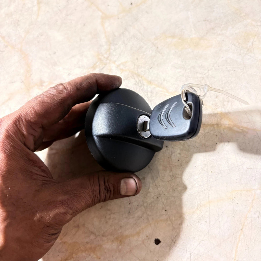Fuel Cap Compatible with Citroen C2 C3 1st Series With Key