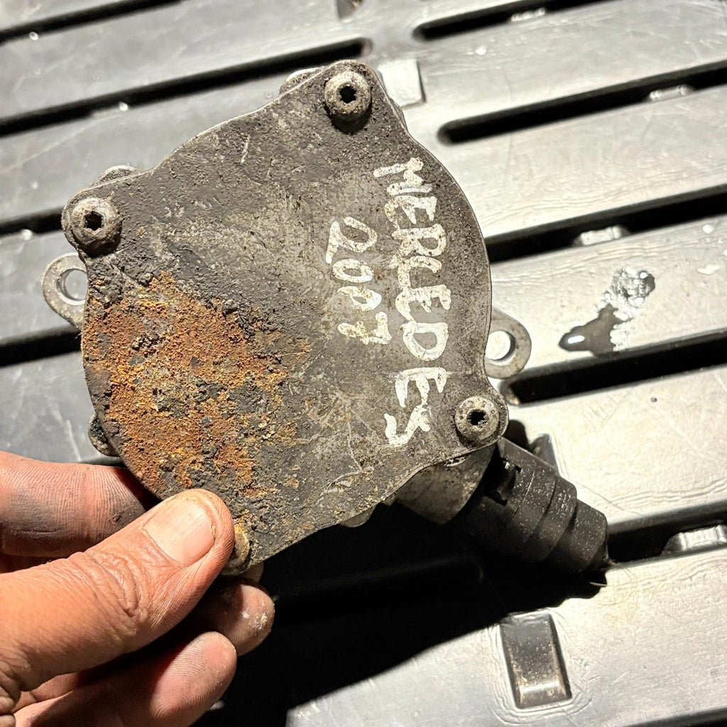 Mercedes 2007 Brake Vacuum Pump A6462300265