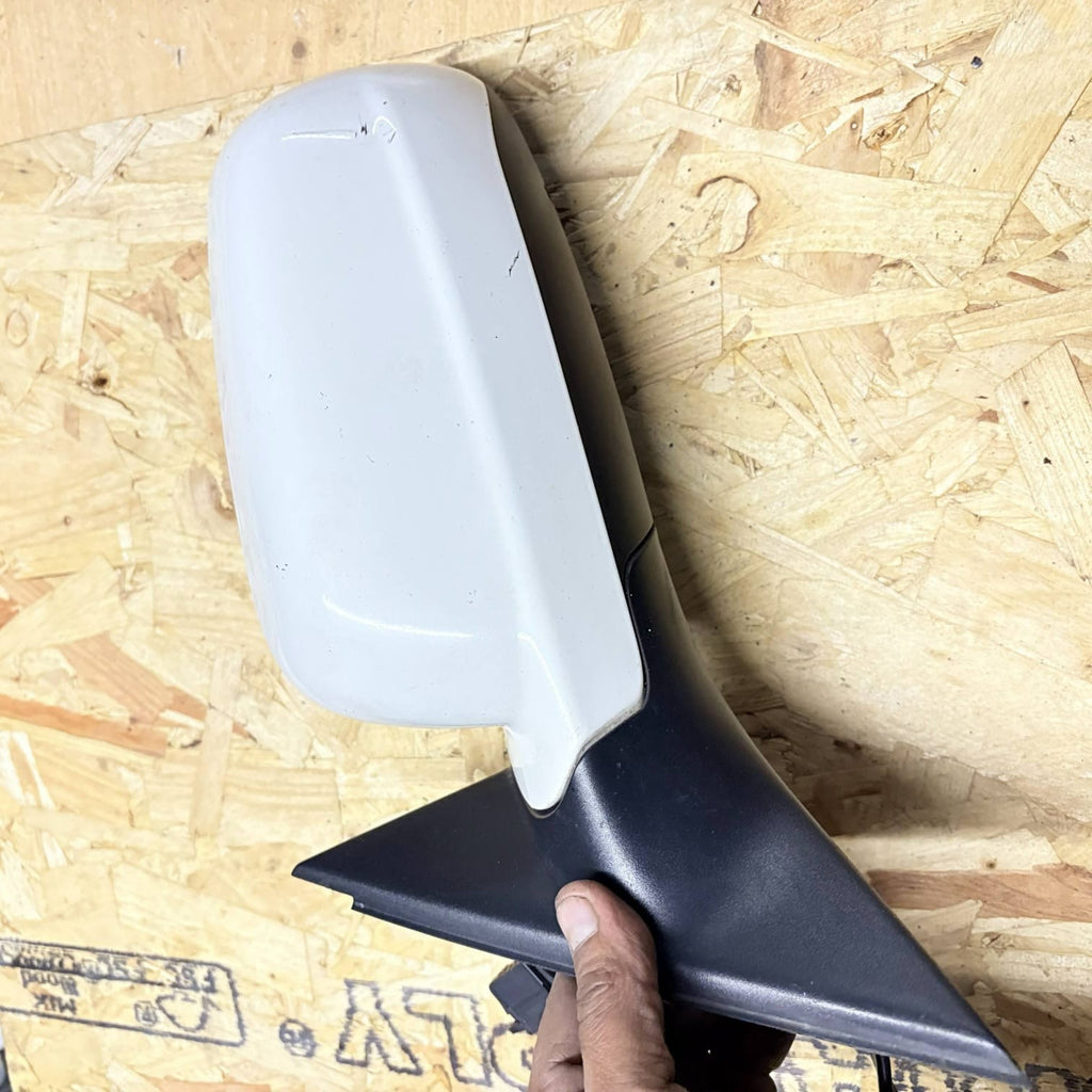 2006 VOLKSWAGEN PASSAT PASSENGER FRONT WING MIRROR E1020479
