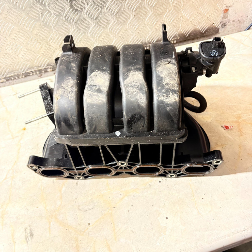 Suzuki SX4 S-Cross 2016 Petrol Intake Manifold