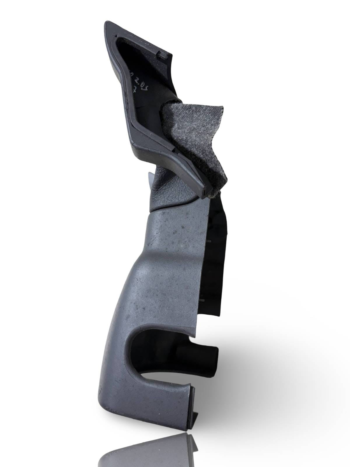 Audi A2 2003/2000-2005 1.4 TDI Steering column trim Cover 8Z0953515A