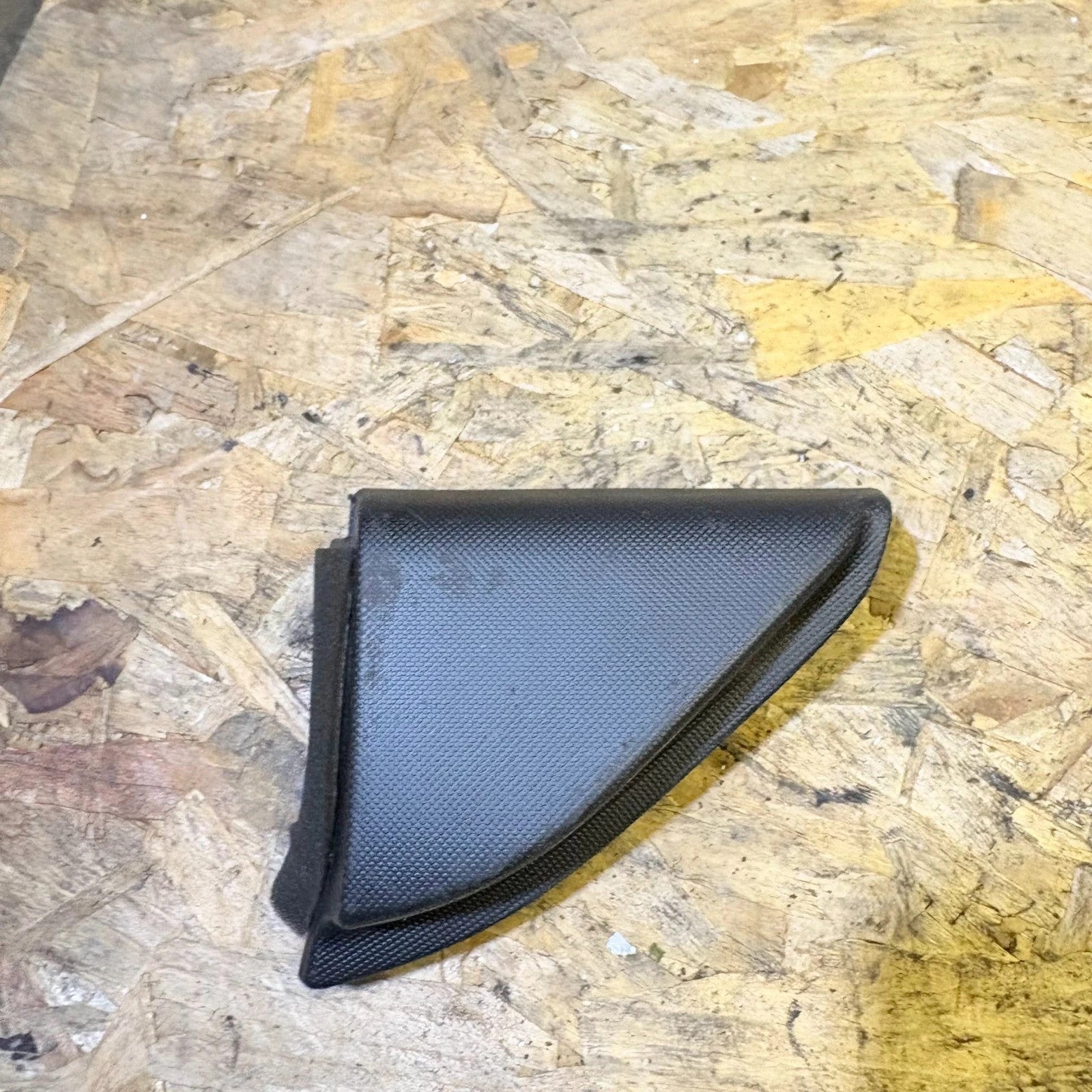 TOYOTA COROLLA MK9 2003 PASSENGER SIDE FRONT INTERIOR TRIM 67492-12460