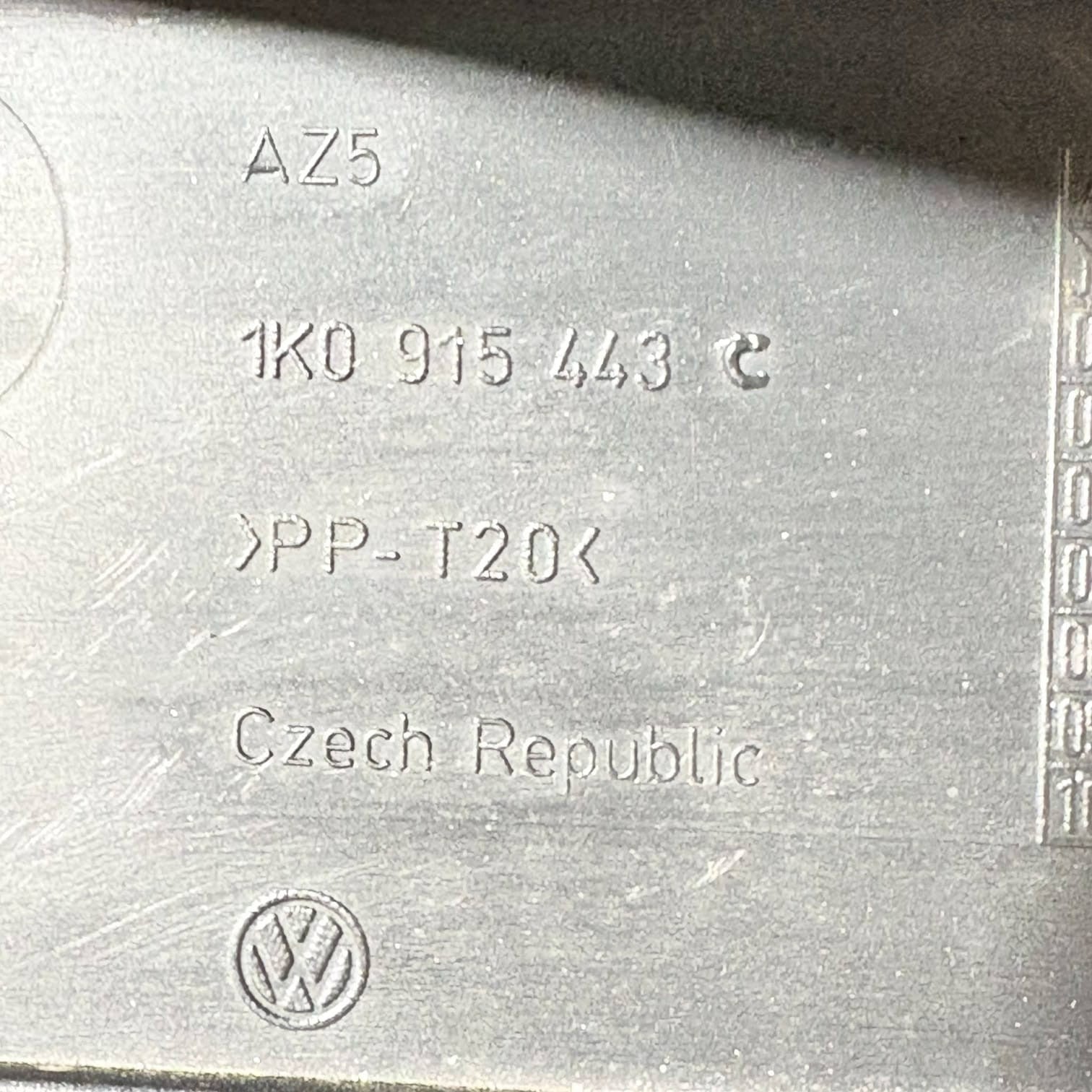 VW Golf MK5 Passat B6 Caddy Jetta Audi A3 Battery Cover Lid 1K0915443C