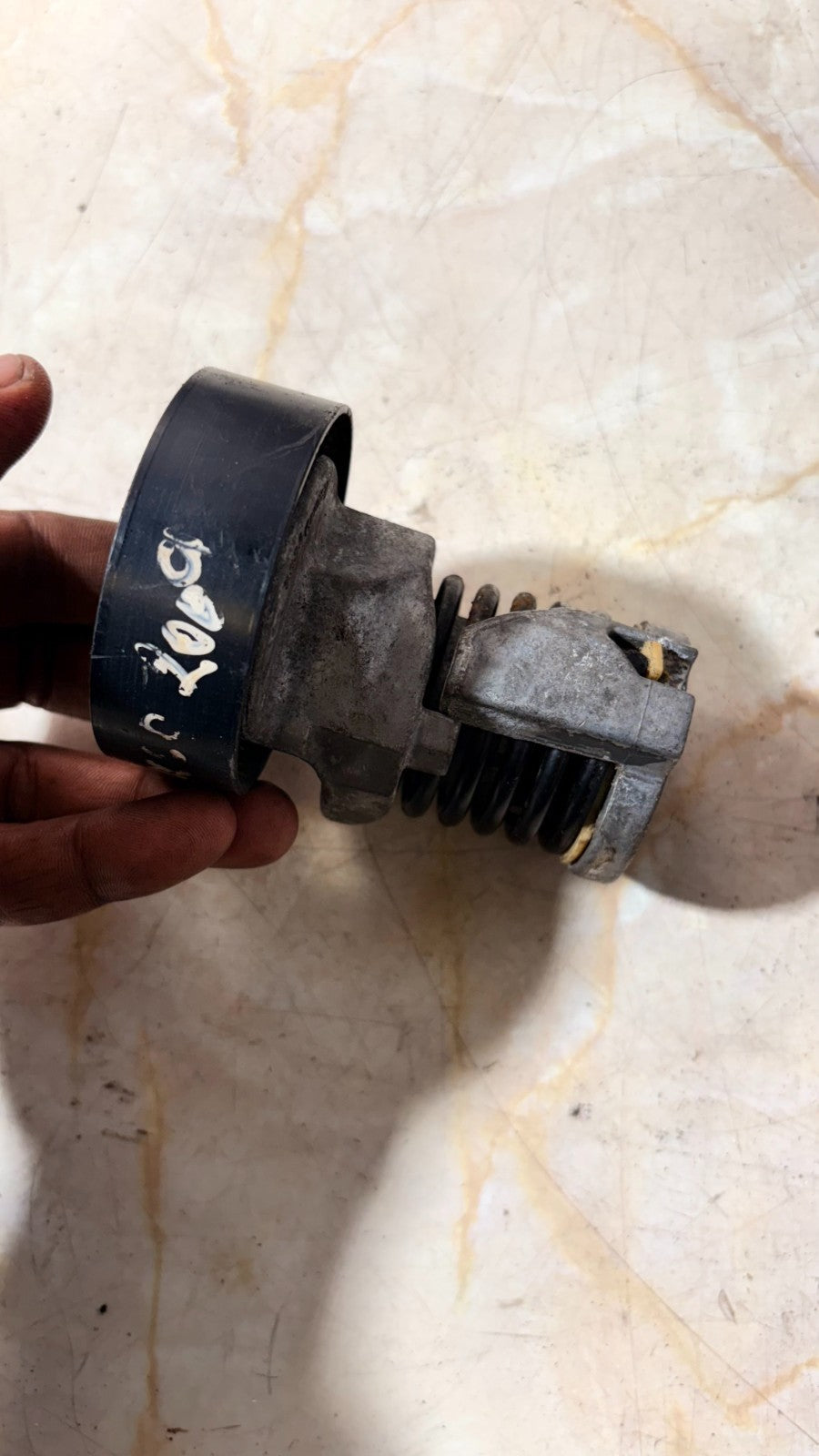 VOLKSWAGEN SCIROCCO 2008-2018 FAN BELT TENSIONER 038903315