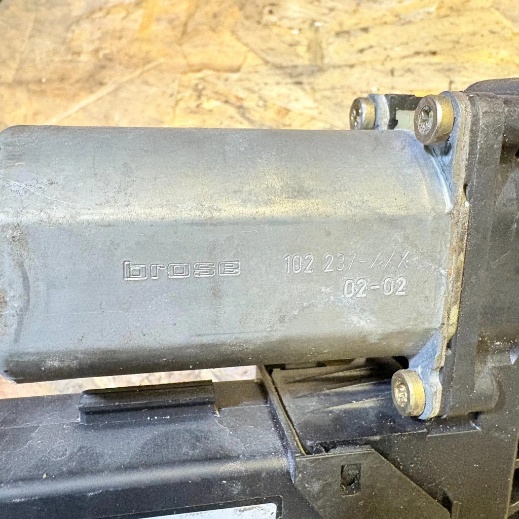 Audi 2002 Convertible Window Regulator Motor Front Left 8E2959801B