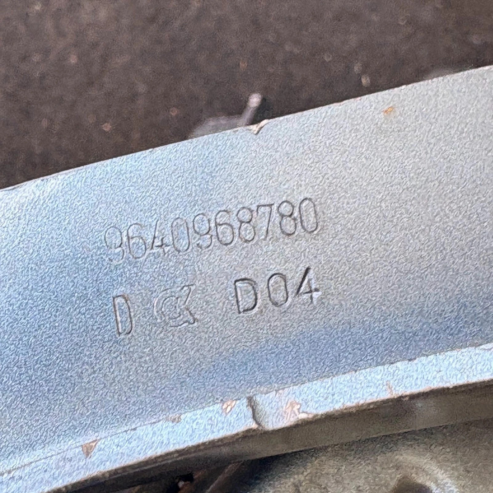 Peugeot 407 04-10 Front Bonnet Hood Hinges Pair Left & Right 9640968880 96409687